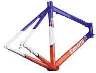 The Coyote 2000 DS Frameset